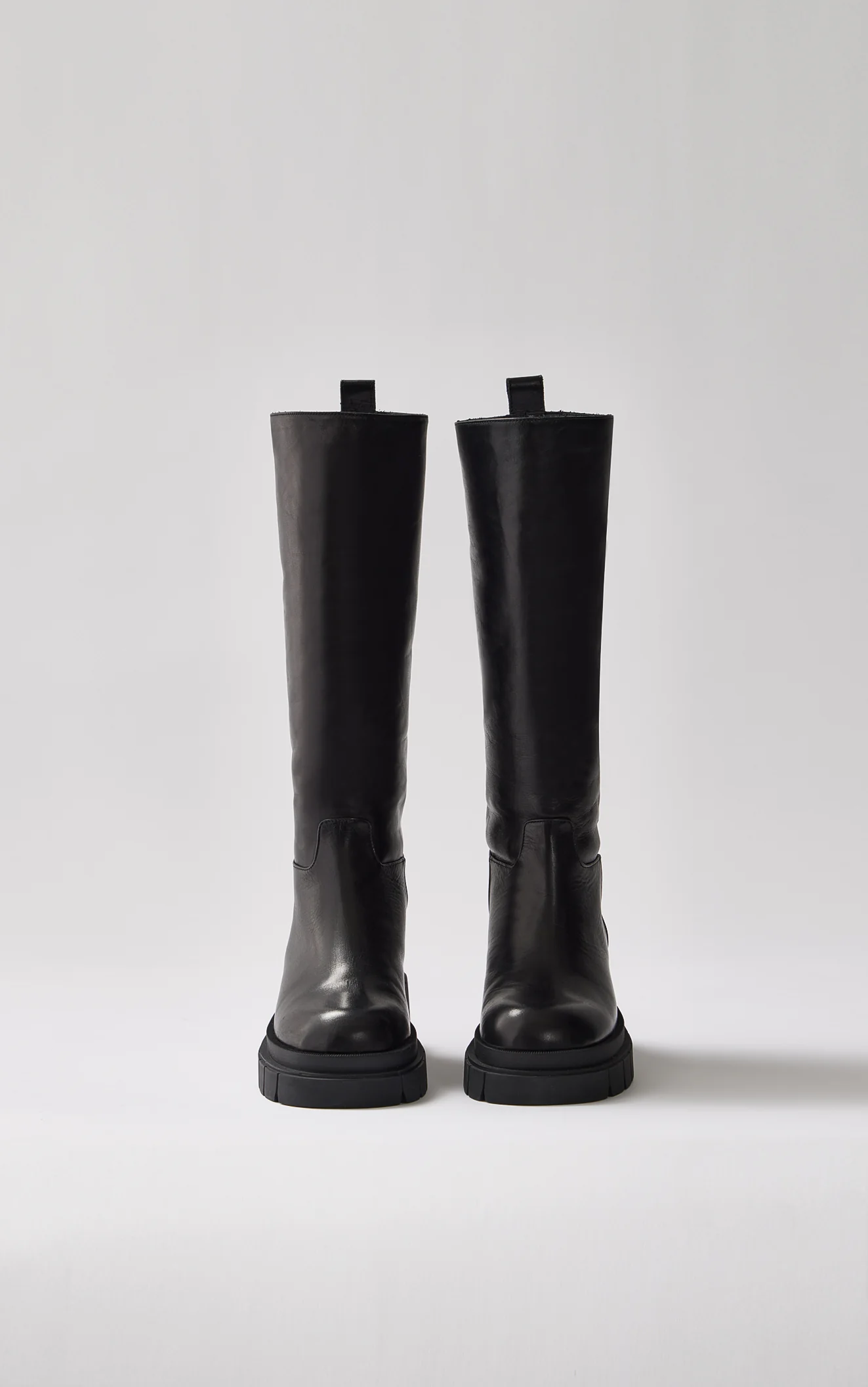 COMMANDER - Image 17